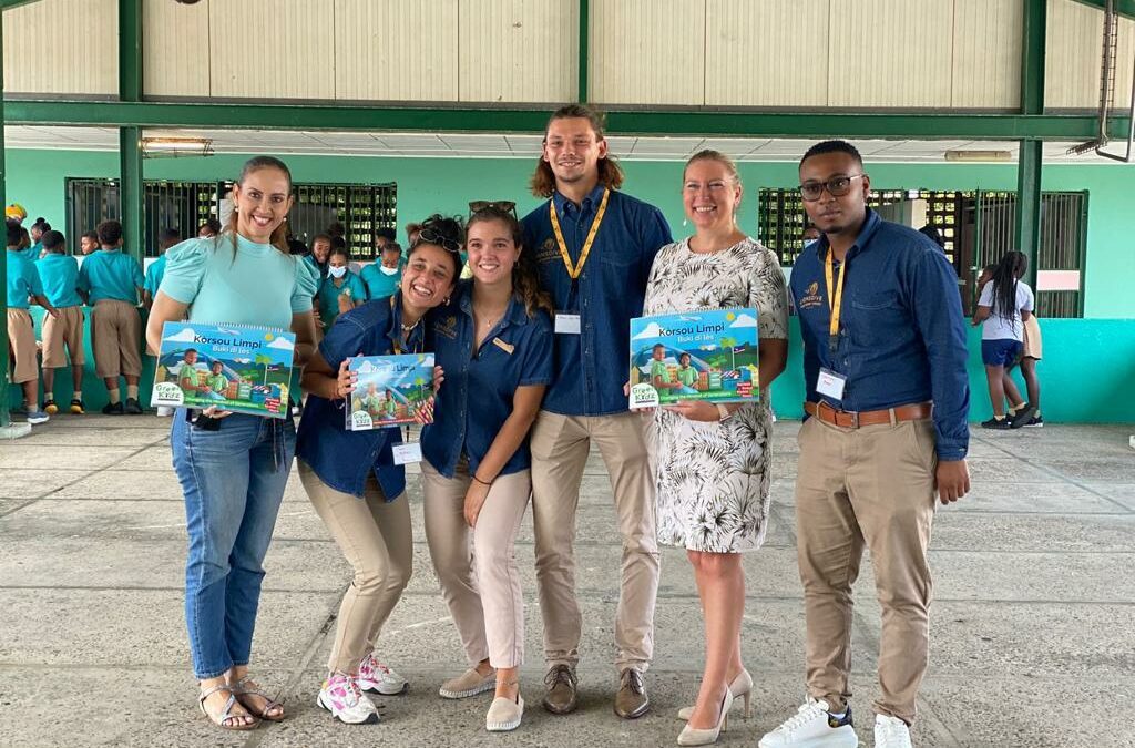 Kòrsou Limpi donation Lions Dive